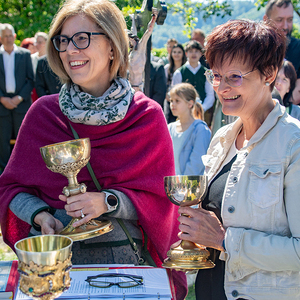 Bei strahlendem Sonnenschein - eine wunderschöne Erstkommunion